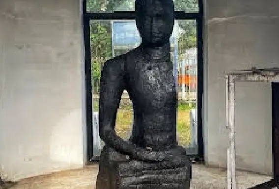 Karumadikuttan Buddha Statue