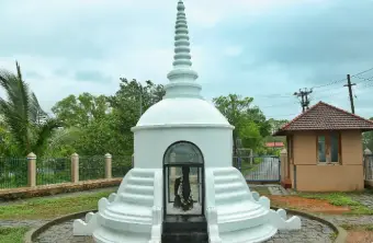 Karumadikuttan Buddha Statue