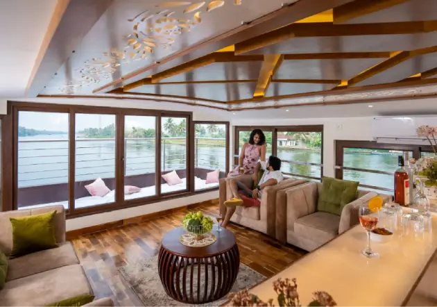Honeymoon Cruise in Alleppey