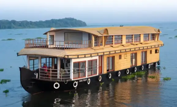 Luxury Houseboat