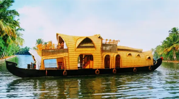 Soma Houseboat