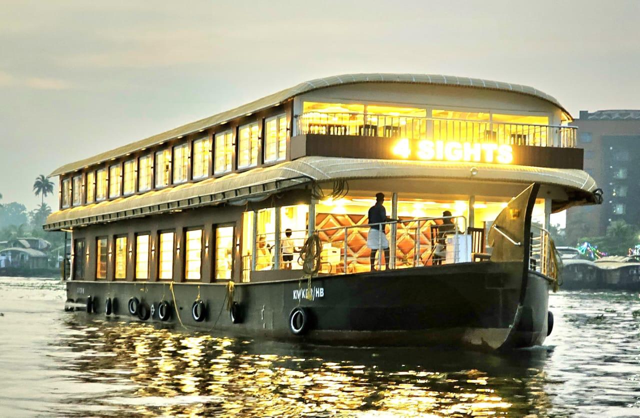 Ultimate Guide to Sharing Houseboat in Alleppey