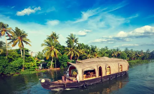 Sail into unforgettable memories on Alleppey with Venezia Kerala Houseboat.