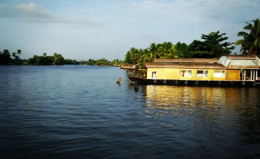 Traveling to Alleppey from Bangalore