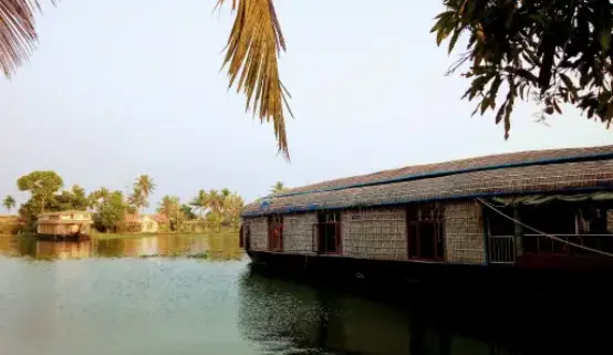 Alleppey Houseboat Package From Coimbatore